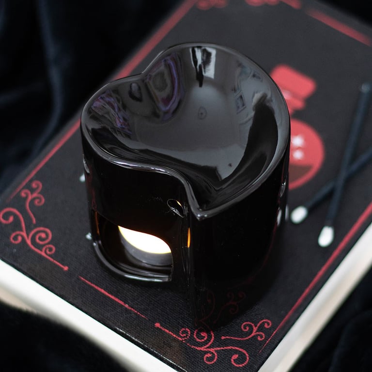 Black Heart Ceramic Oil Burner and Wax Warmer - Romantic Home Fragrance Essentials