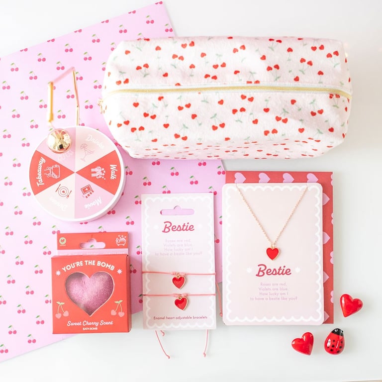 Bestie Enamel Heart Necklace with Matching Greeting Card