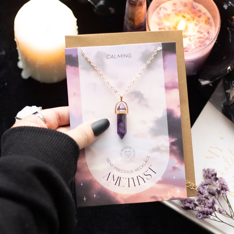 Amethyst Crystal Necklace Card - Relaxation Pendant Necklace with Gold-Tone Chain