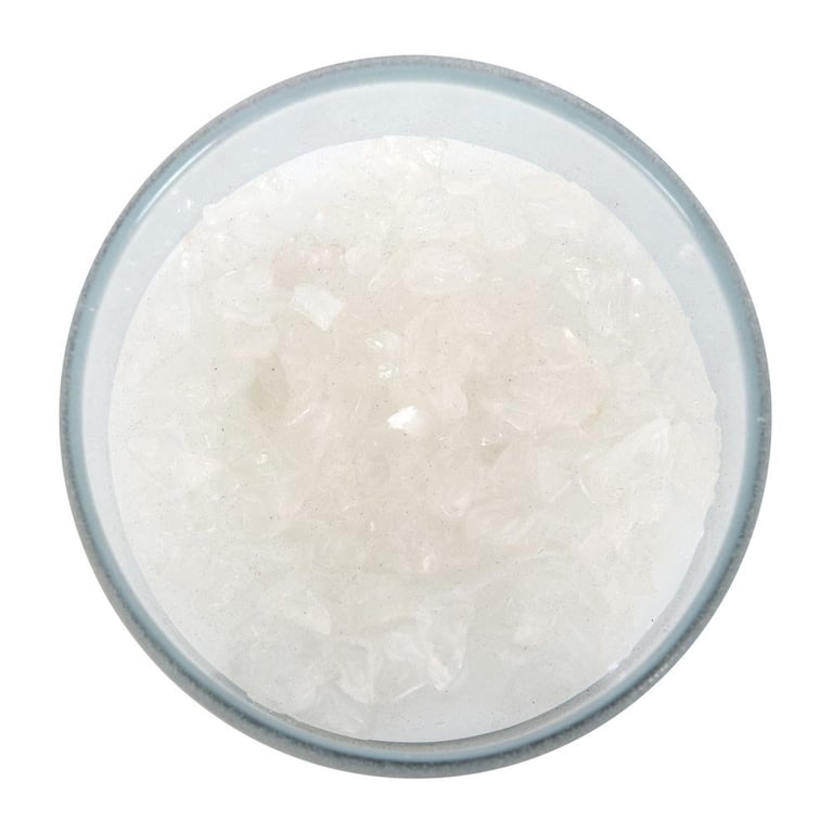 Positive Energy White Sage Crystal Chip Candle - Paraffin Wax, 25hr Burn Time, Clear Quartz Chips for Spiritual Purposes