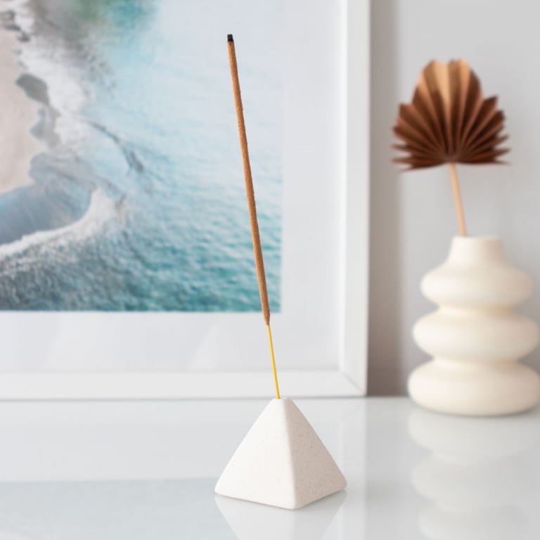 Stylish Cream Speckle Pyramid Incense Holder - Simple Home Decor