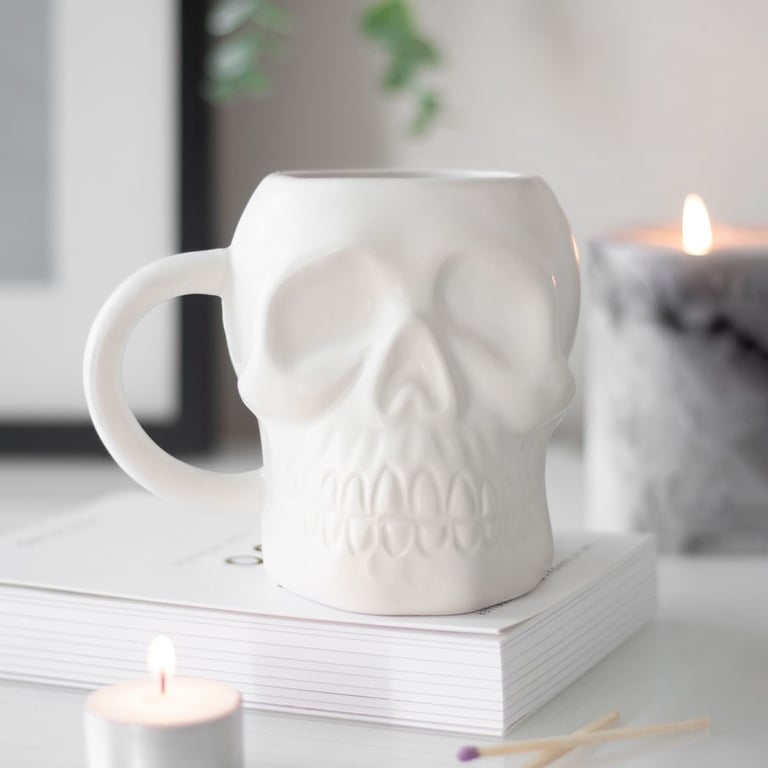 Matte White Skull 500ml Coffee Mug - Handwash Only, Collectible Design