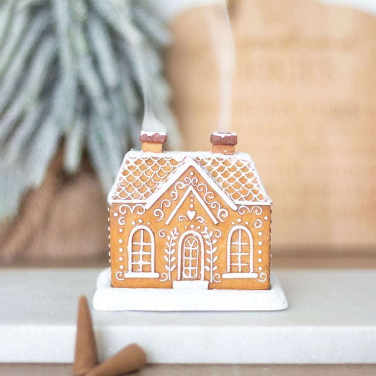 Gingerbread House Incense Cone Burner - Festive Smoky Christmas Decoration