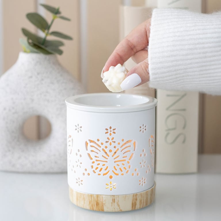 Matte Ceramic Butterfly Oil Burner - White Home Fragrance Decor with Tealight Holder and Patterned Design