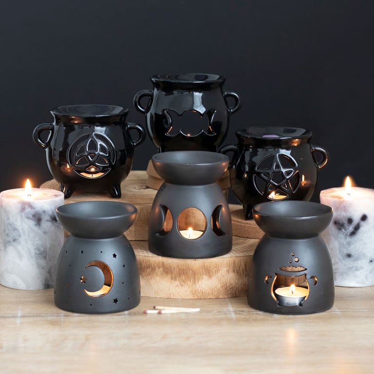 Black Mystical Moon Cut Out Ceramic Oil Burner