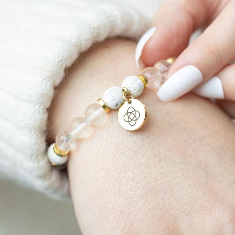 Clear Quartz Essential Oil Friendship Bracelet - Aromatherapy Gift Set with Crystal and Lava Beads