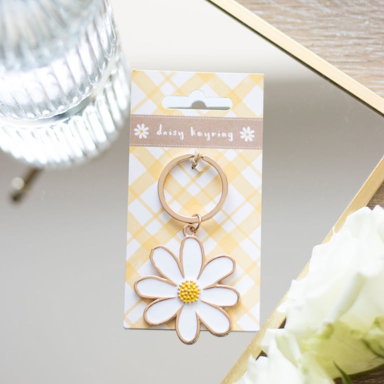 White Daisy Enamel Keyring - Cheerful Flower Power Accessory