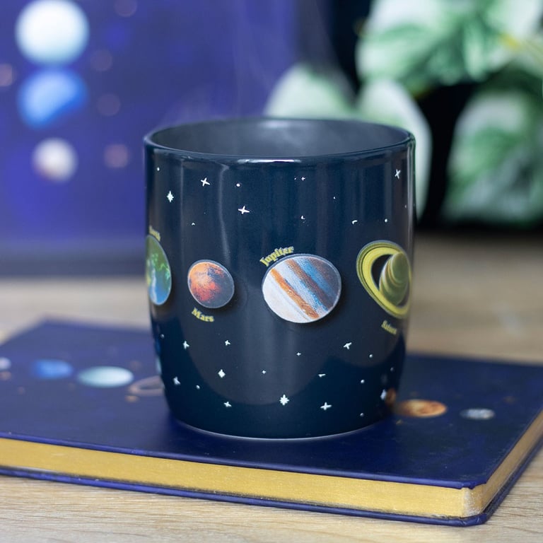 Solar System Heat Changing Mug - 500ml Black Ceramic Design Illuminates with Heat