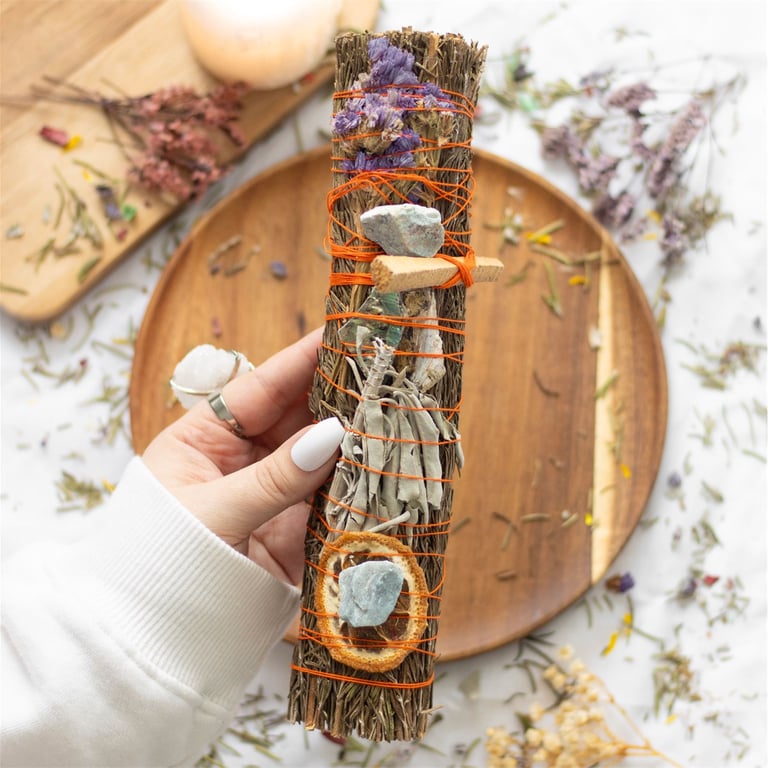 9in Ritual Wand Smudge Stick - Rosemary, Palo Santo & Aventurine Purification Bundle