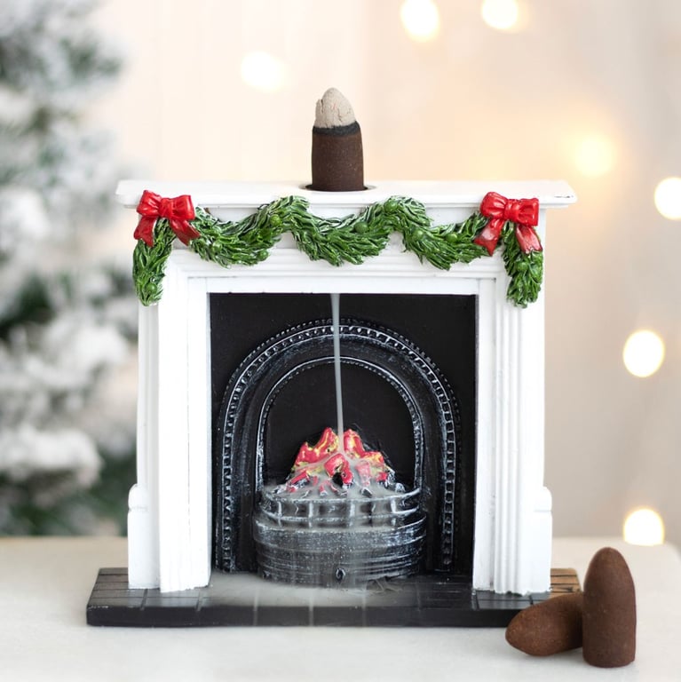 Christmas Fireplace Backflow Incense Burner with Smouldering Smoke Effects