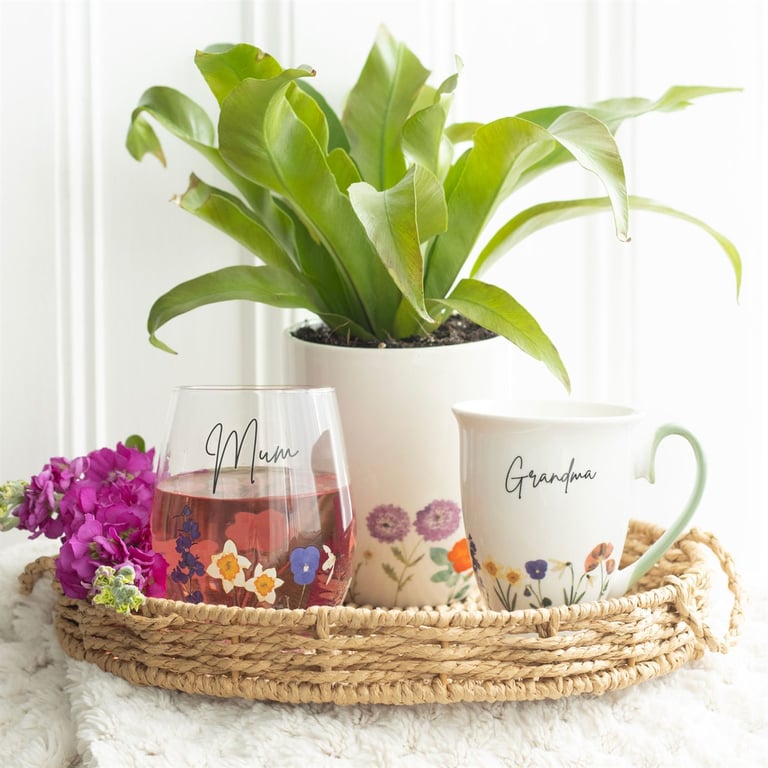 Grandma Wildflower Pedestal Mug - Dishwasher & Microwave Safe, Exquisite British Countryside Design