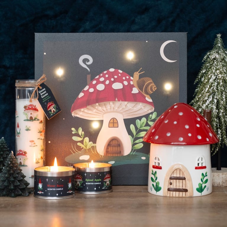 Mushroom House Oil Burner and Wax Warmer - Cozy Home Fragrance Decor with Winter Whimsy