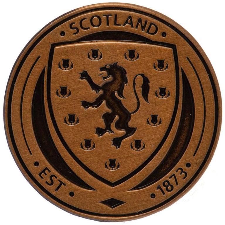 Scottish FA Antique Gold Crest Pin Badge - Die Stamped Design & Metal Alloy Finish