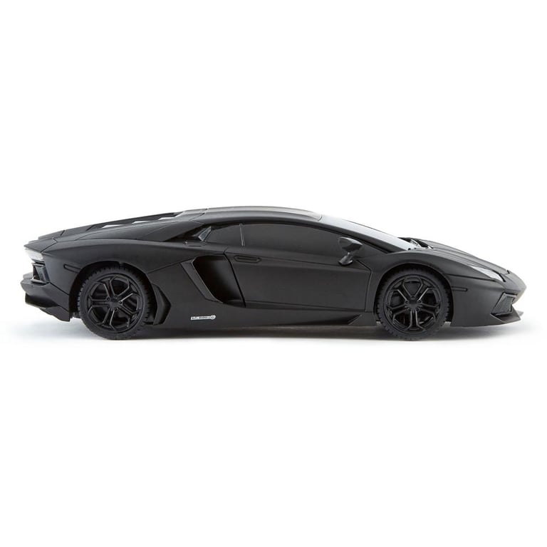 Lamborghini Aventador 1:24 Scale Radio Controlled Car with Spring Suspension and LED Headlights