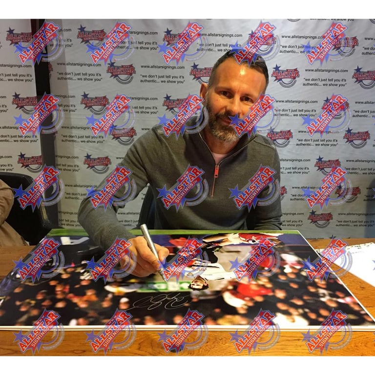 Manchester United FC Giggs Signed Framed Print - Hand Signed by Ryan Giggs in Manchester
