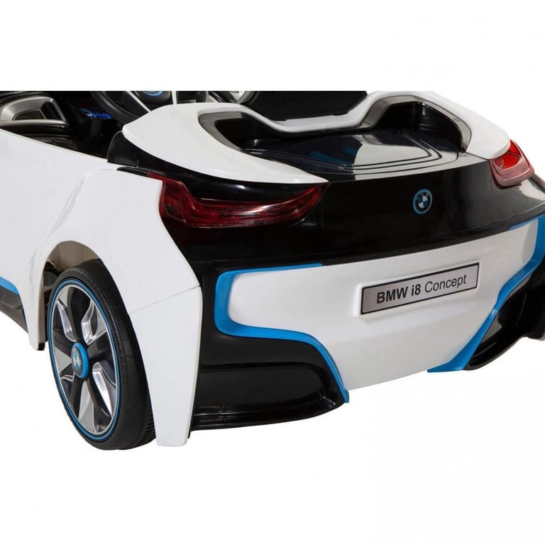 BMW i8 1:24 Scale Radio Controlled Car with Spring Suspension and Multi Direction Driving