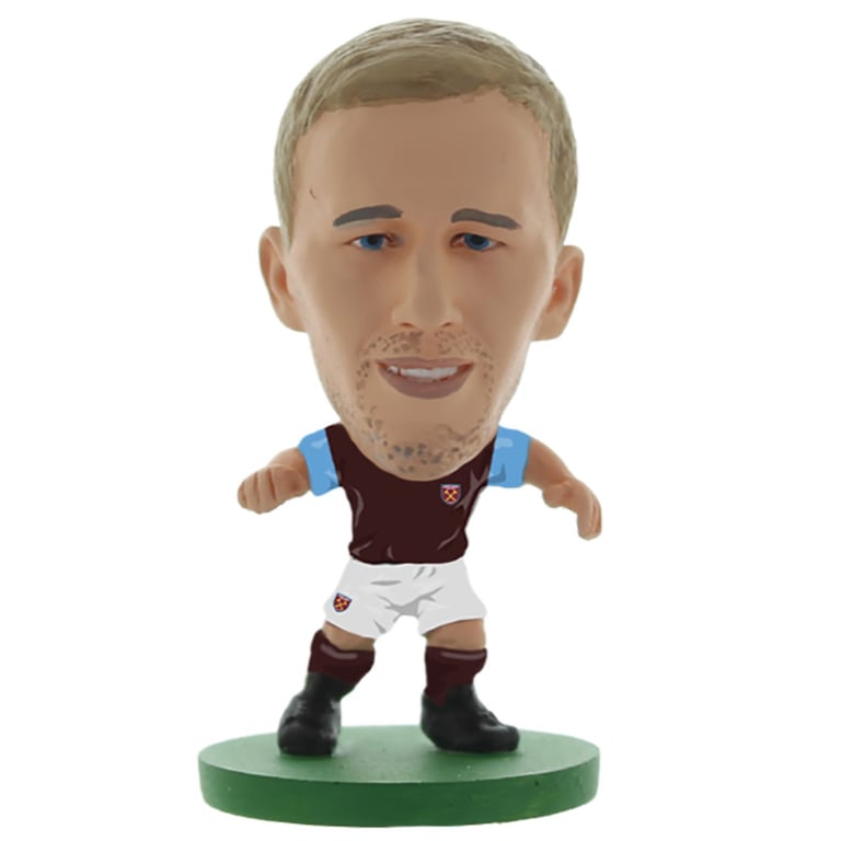 West Ham United FC SoccerStarz Soucek Collectible Figure - 5cm Tall with West Ham Home Kit