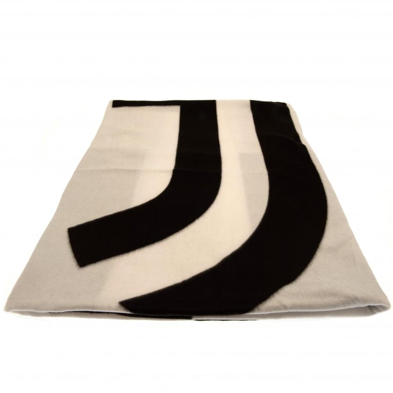 Juventus FC XL Fleece Blanket - Soft Warm 100 Polyester Home Decor