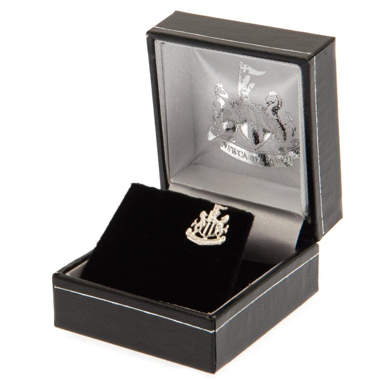 Newcastle United FC Sterling Silver Stud Earring with Official Crest Design