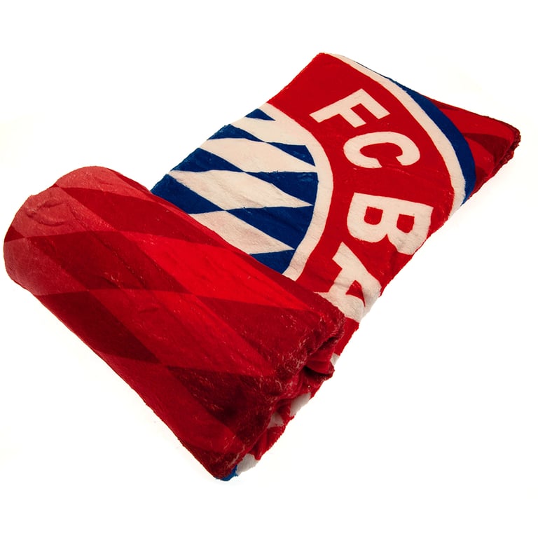 FC Bayern Munich Multitone Red Fleece Crest Blanket - Soft Warm Home Decor