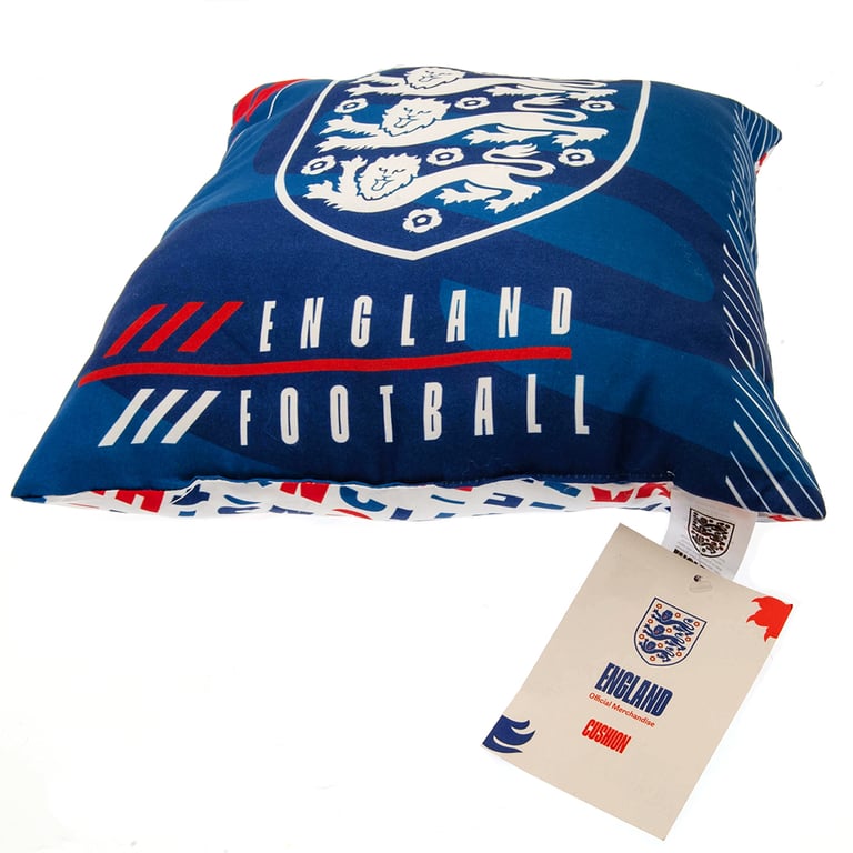 England FA 100 Polyester Crest Cushion - Three Lions Design
