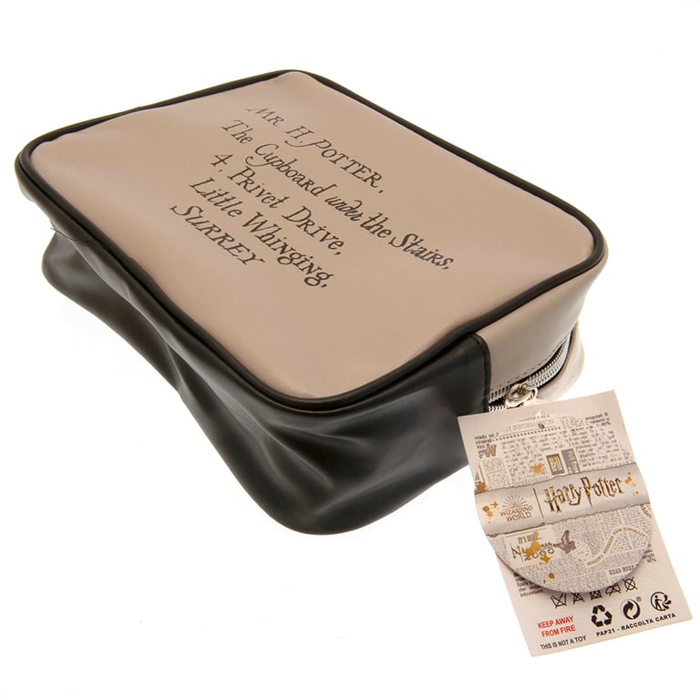 Harry Potter 2-Piece Premium Wash Bag Set - Hogwarts & Hedwig Owl Designs