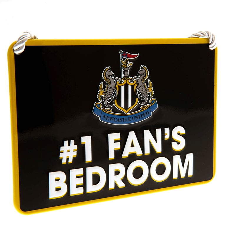 Newcastle United FC Bedroom Sign - Metal Club Crest Decoration for 1 Fans