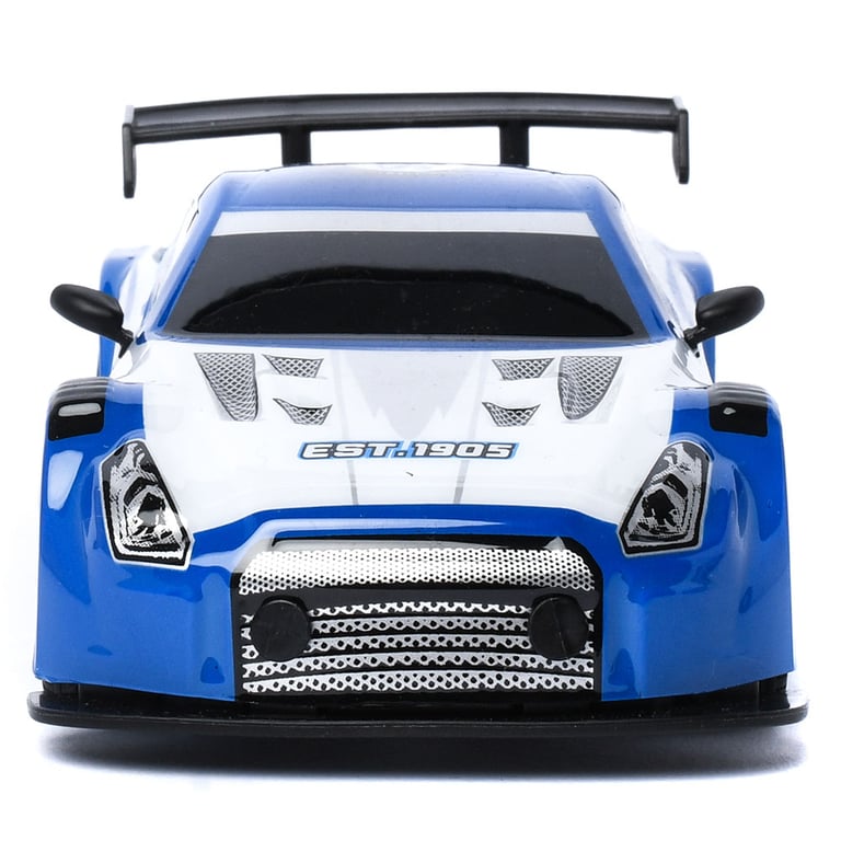 Chelsea FC 1:24 Scale Radio Controlled Sportscar Toy