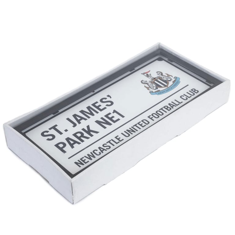 Newcastle United FC Metal LED Street Sign - Battery Operated Home Decor Sign