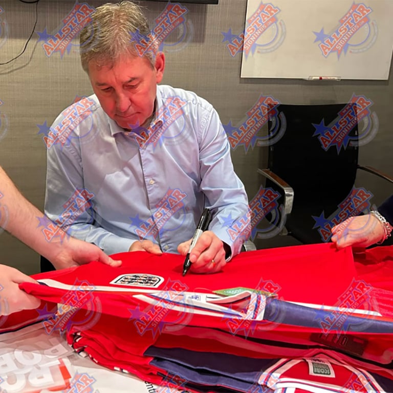 England FA 1982 Bryan Robson Signed Replica Shirt Framed with Certificate of Authenticity