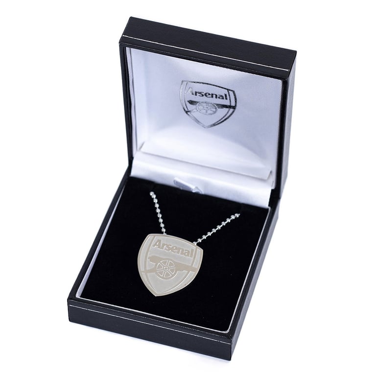 Arsenal FC Stainless Steel Large Pendant & Chrome Finish Ball Chain Necklace with Crest Engraving