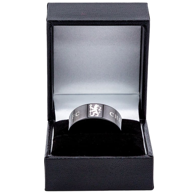 Chelsea FC Black Ceramic Ring Featuring Lion Emblem