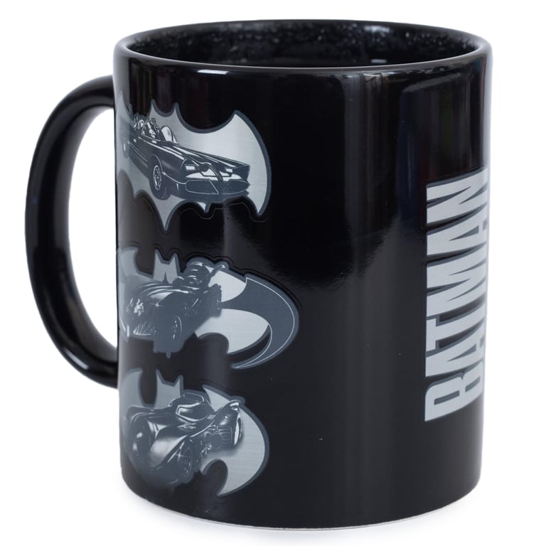 Batman Heat Changing Mug - Thermal Design Transfers to Batmobile Hot/Cold Change