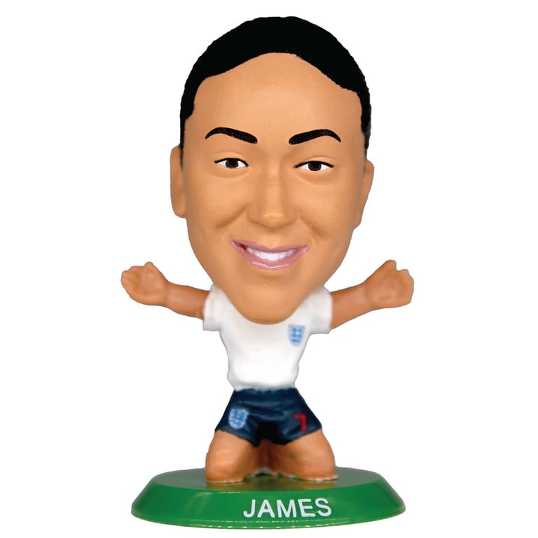 England Lionesses SoccerStarz Lauren James Collectable Figure in Classic Home Kit