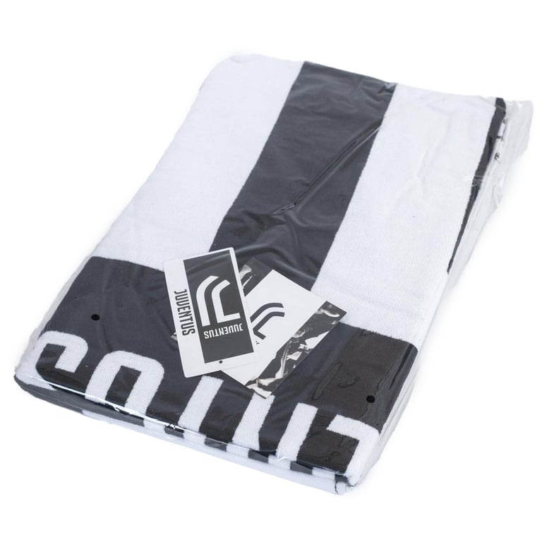 Juventus FC Crest 100 Cotton Velour Beach Towel