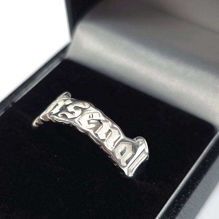 Sterling Silver Arsenal FC Gothic Text Ring - Official Team Jewelry