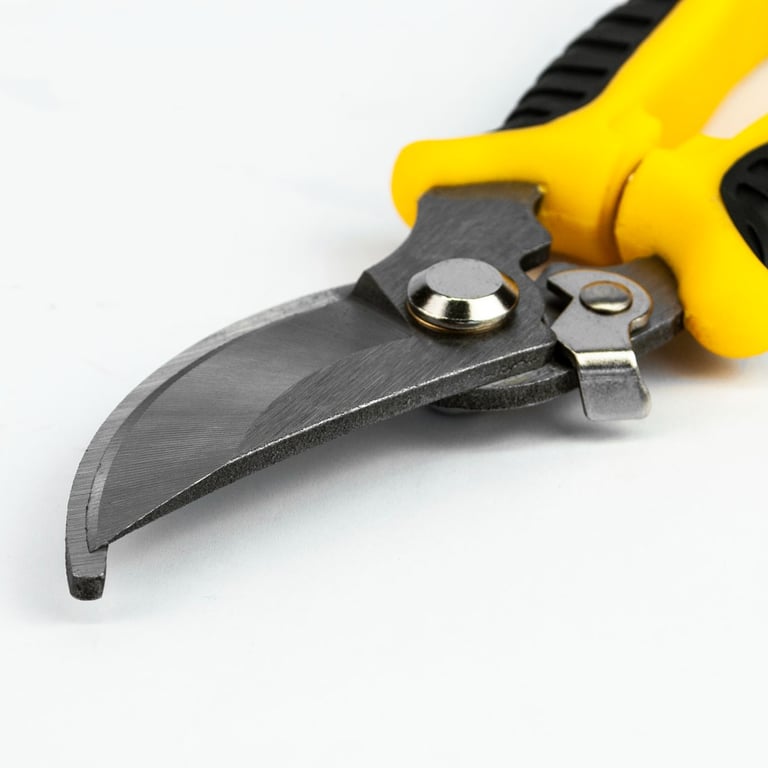 High Quality Garden Pruning Secateurs with Locking Mechanism and Carbon Alloy Blades