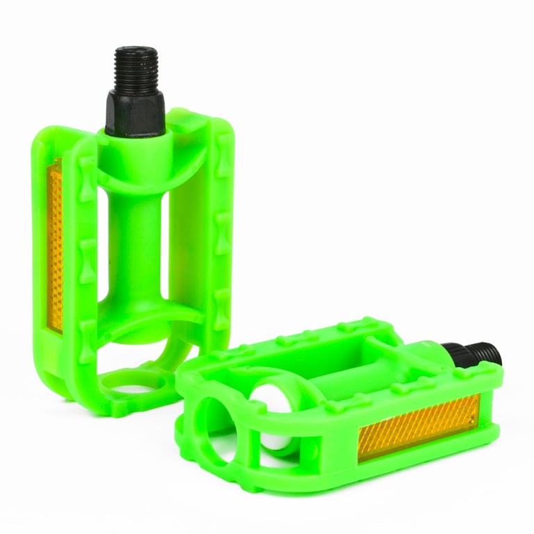 Kids Durable Green Bicycle Pedals - Reflective & Tough ABS Plastic