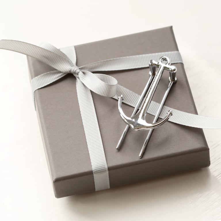 Personalised Metal Book Anchor - Comfortable Reading Stand in Gift Box