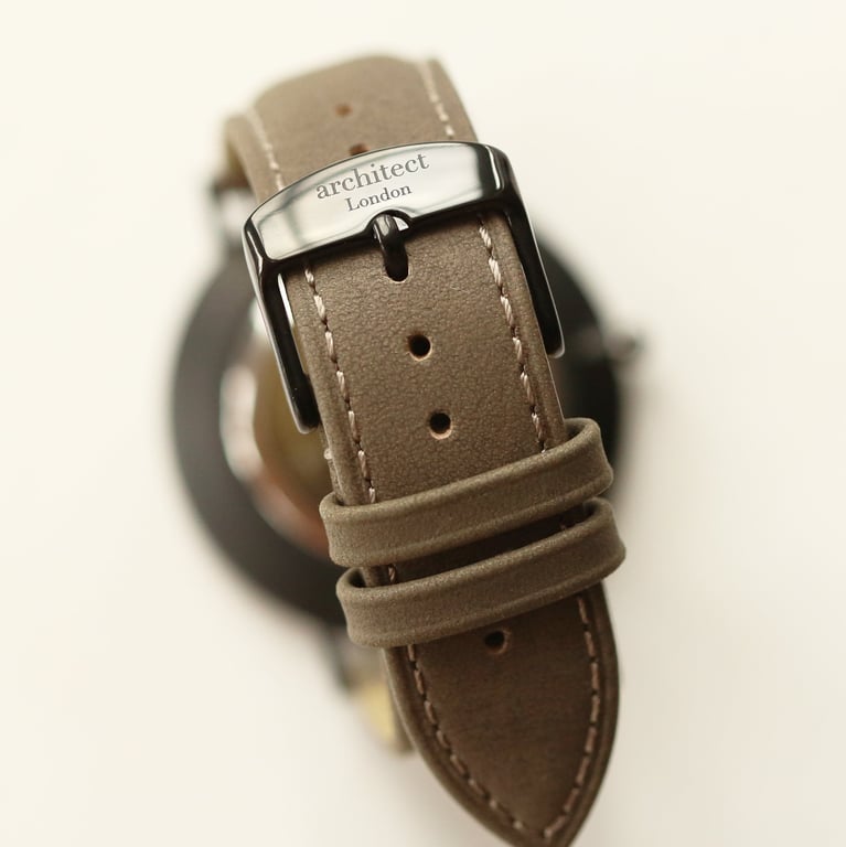 Modern Font Engraving - High-Quality Stainless Steel Minimalist Watch with Urban Grey Strap and Personalized Message
