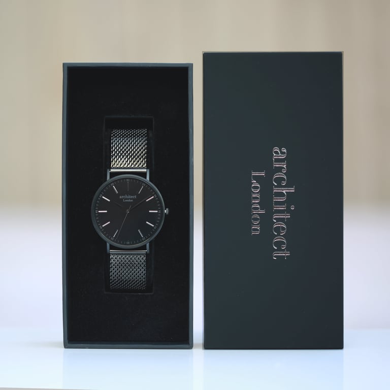 Stainless Steel Modern Font Engraving Watch - Personalised Minimalist Timepiece