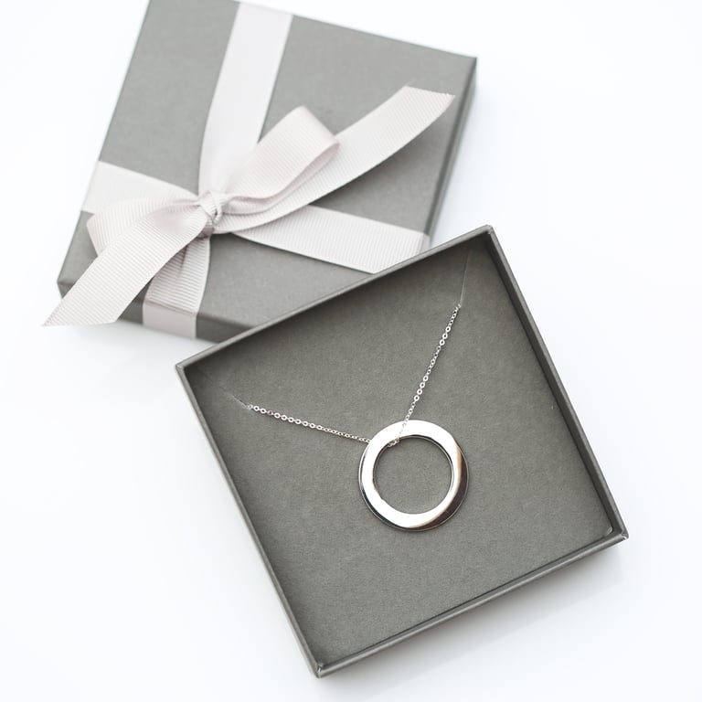 925 Sterling Silver Engraved Halo Necklace - Personalised Modern Sentimental Gift