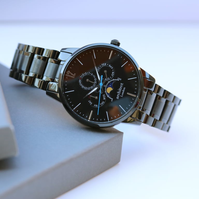 Architect Apollo Black - Personalized Moonphase Watch with Handwriting Engraving