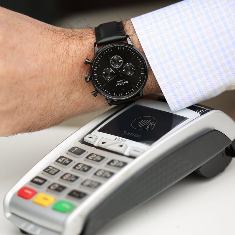 Architect Contactless Payment Watch - Cashback & Multiple Card Management for Men
