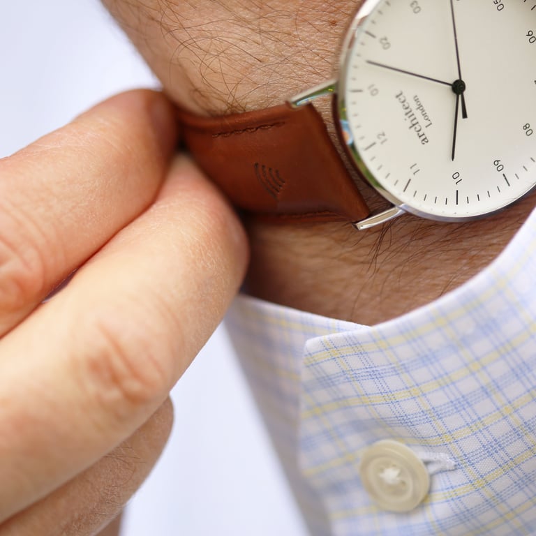Architect Contactless Payment Watch - Secure Cashback & Multi-Card Management