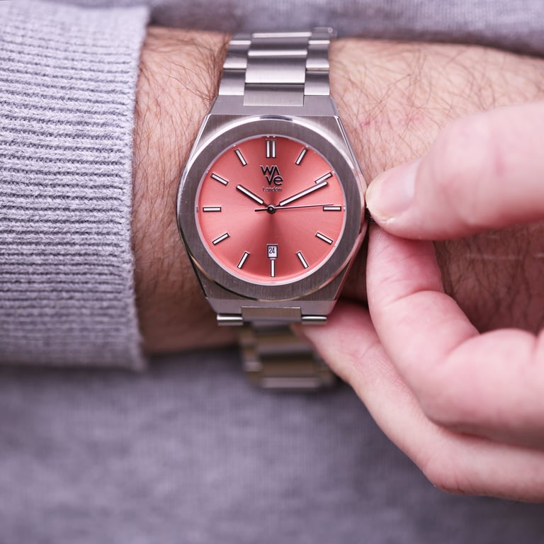 Wave by Architect - Handwritten Engraving Watch in Peach Breeze