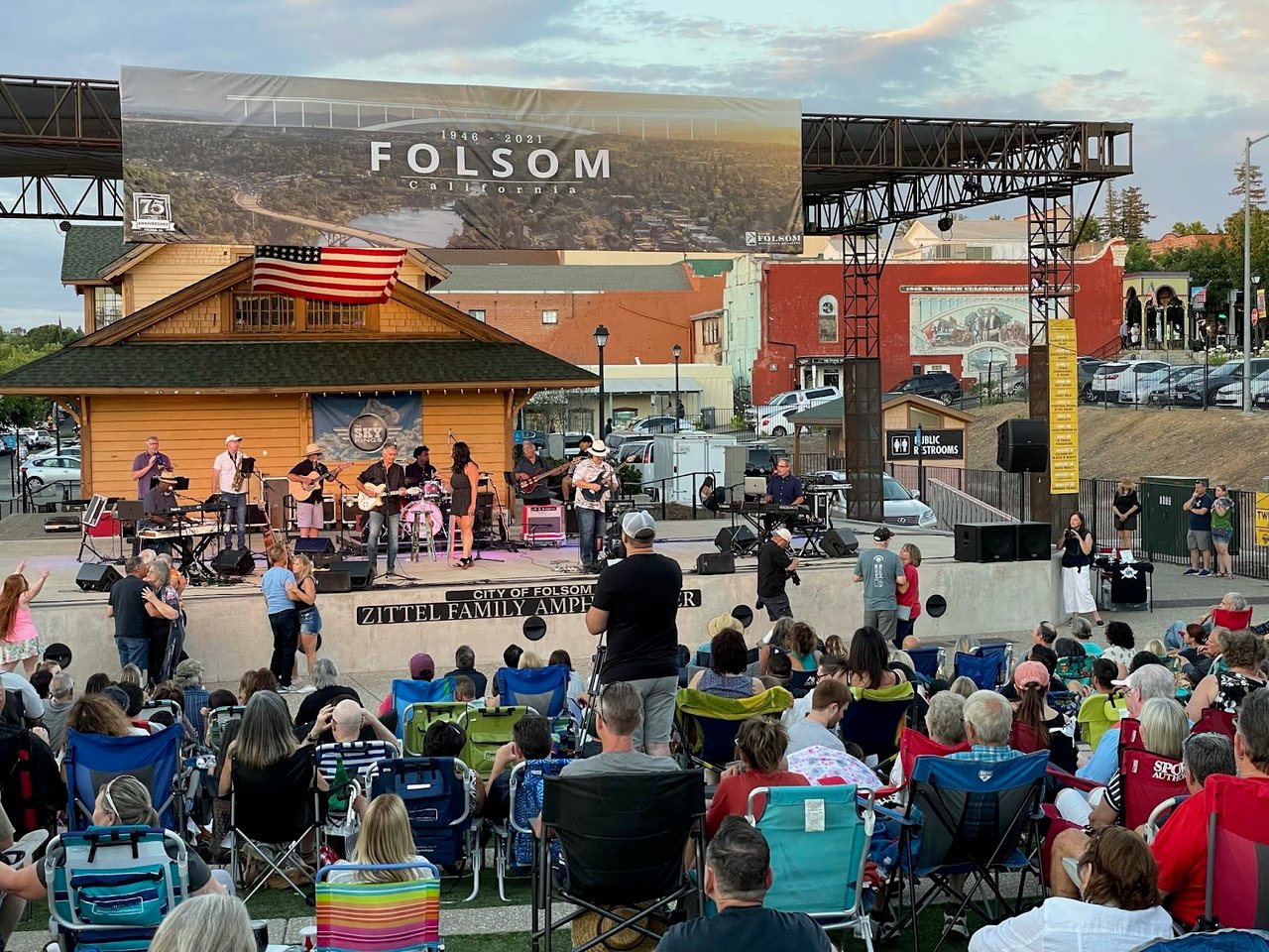Band playing on the stage of the Zittel Family Amphitheater in Folsom - © 2021 Sierra Swag