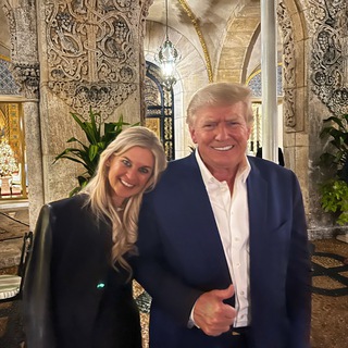 Аватар Телеграм канала "Liz Crokin Channel" @lizcrokinreport