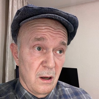 Аватар Телеграм канала "Пердеда" @elderlyshark