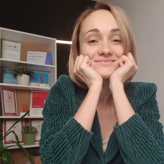 Аватар Телеграм канала "Раневская про [около]маркетинг" @estkontact